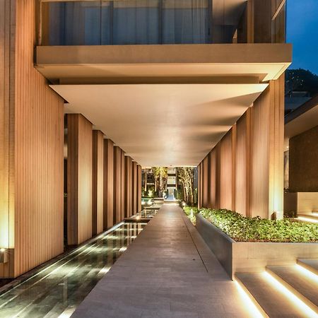Hotel Twinpalms MontAzure Phuket Exterior foto