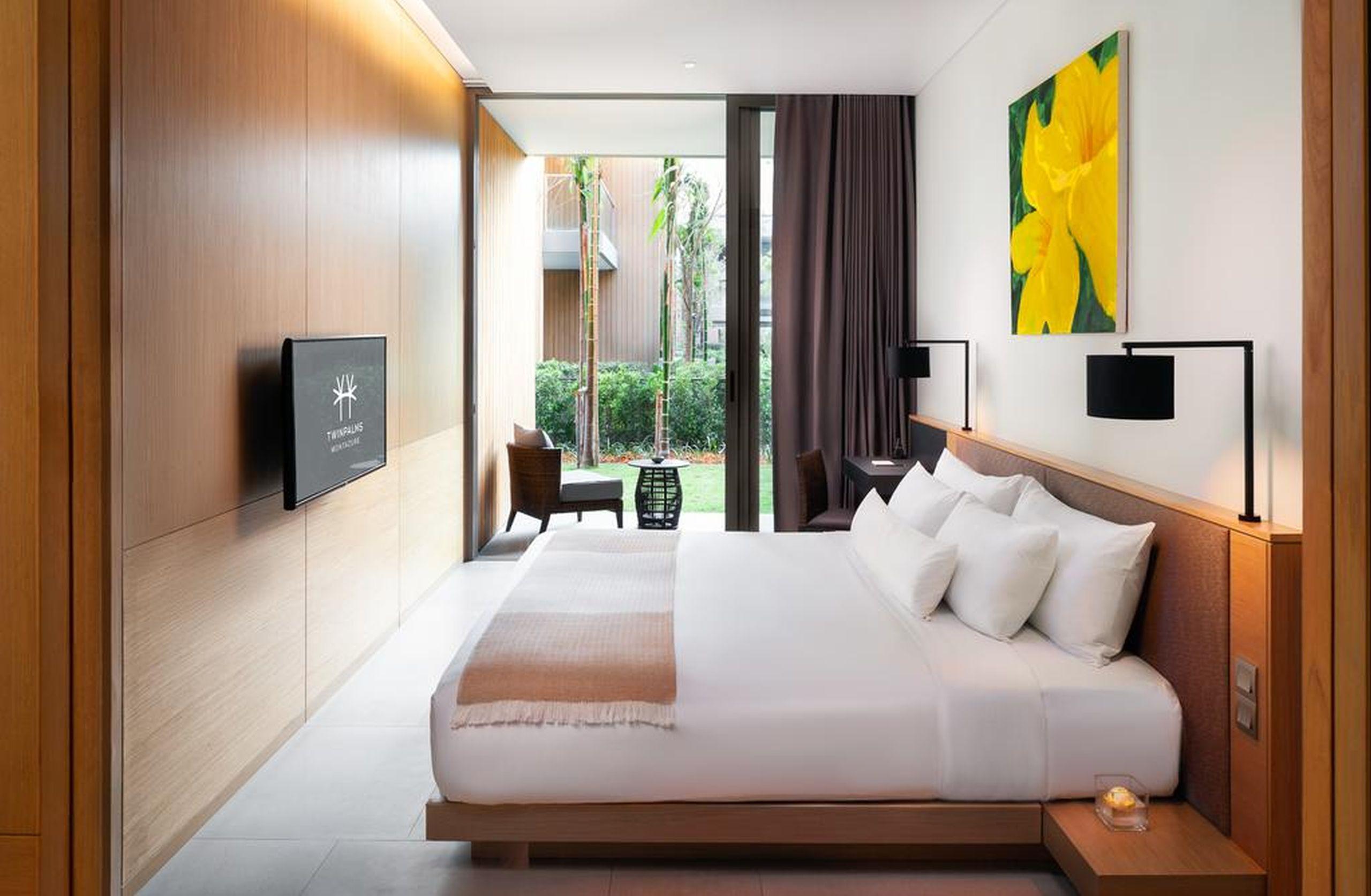 Hotel Twinpalms MontAzure Phuket Exterior foto