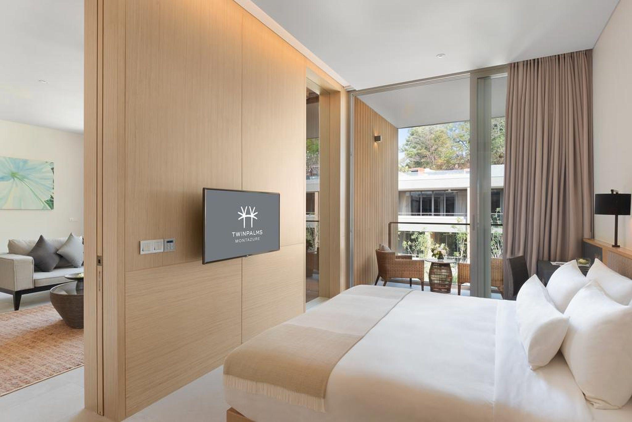Hotel Twinpalms MontAzure Phuket Exterior foto