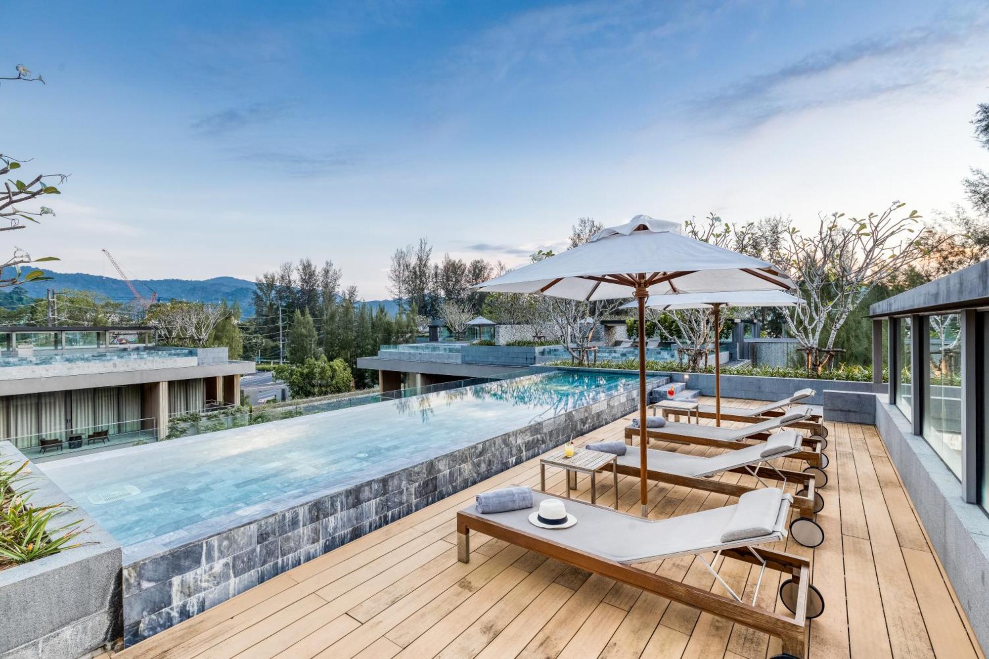 Hotel Twinpalms MontAzure Phuket Exterior foto